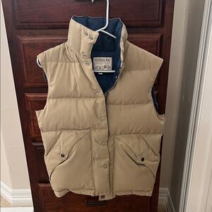 Vintage Hudson Bay Outfitters Tan Puffer Vest for Women